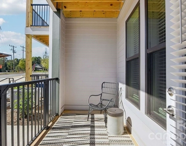 9414 Mallard Creek Road - Photo Thumbnail 28