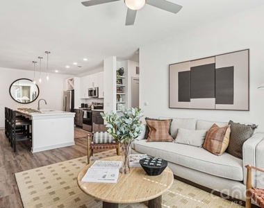 9414 Mallard Creek Road - Photo Thumbnail 20