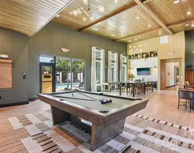 9414 Mallard Creek Road - Photo Thumbnail 11