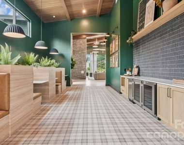 9414 Mallard Creek Road - Photo Thumbnail 8