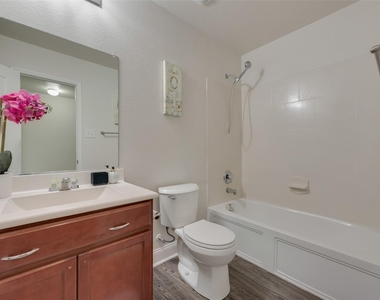 12310 Orloff Drive - Photo Thumbnail 10
