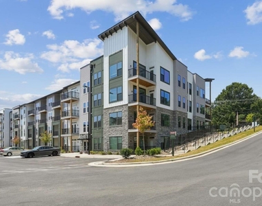 9414 Mallard Creek Road - Photo Thumbnail 3