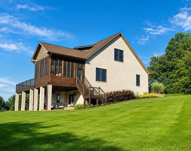 3233 Hahn Scott Road - Photo Thumbnail 19
