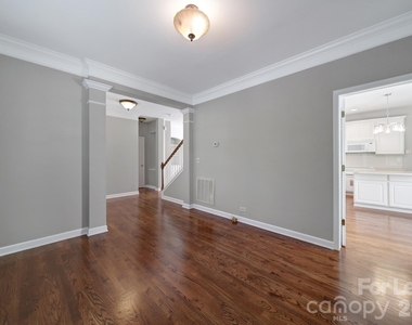 17224 Bridgeton Lane - Photo Thumbnail 4