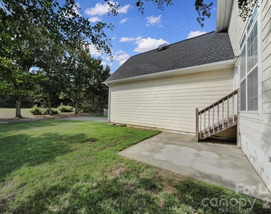 17224 Bridgeton Lane - Photo Thumbnail 25