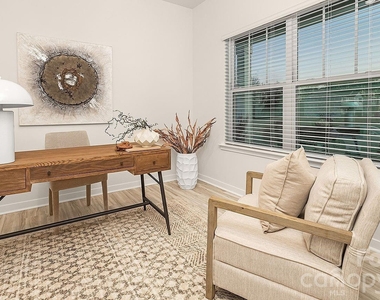 177 Logan Farms Drive - Photo Thumbnail 10