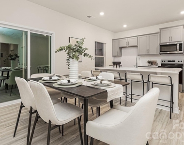 177 Logan Farms Drive - Photo Thumbnail 6
