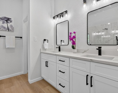 2687 Creekside Way - Photo Thumbnail 25