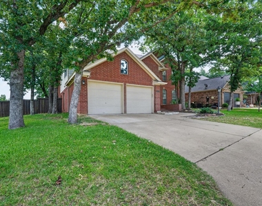 2687 Creekside Way - Photo Thumbnail 1