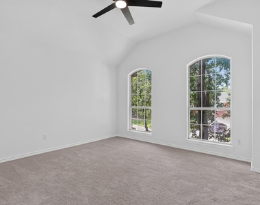 2687 Creekside Way - Photo Thumbnail 32