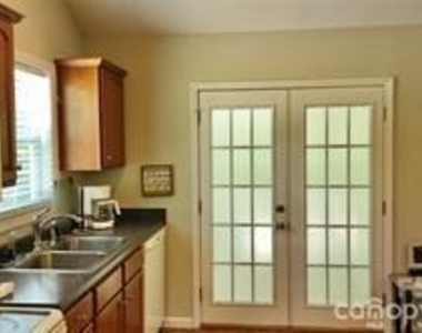 37 Coyote Drive - Photo Thumbnail 7