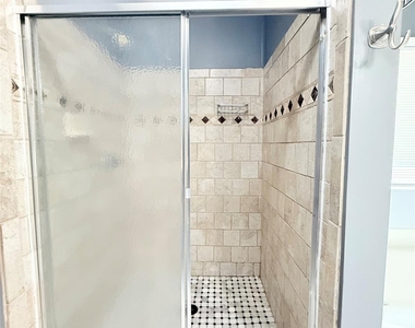 6924 Long Needles Drive - Photo Thumbnail 10