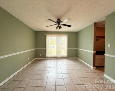 6924 Long Needles Drive - Photo Thumbnail 3
