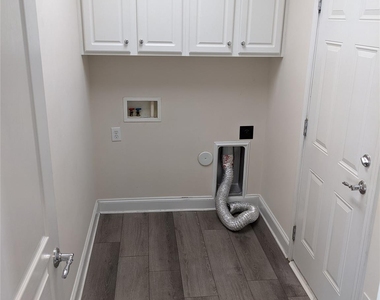 10787 Nw Edgepine Lane - Photo Thumbnail 12