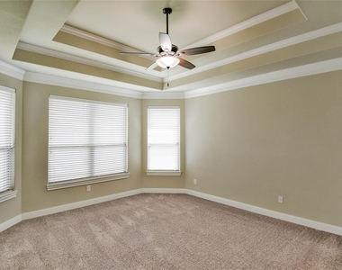 3100 White Horse Court - Photo Thumbnail 14