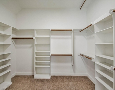 3100 White Horse Court - Photo Thumbnail 20