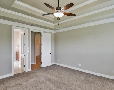 3100 White Horse Court - Photo Thumbnail 16