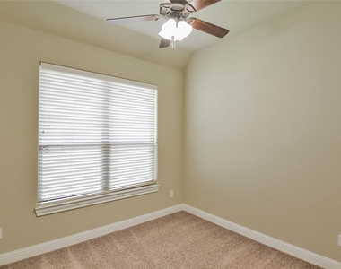 3100 White Horse Court - Photo Thumbnail 28