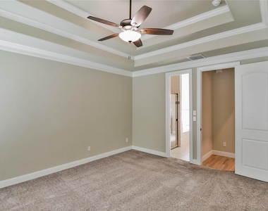 3100 White Horse Court - Photo Thumbnail 17