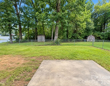 5310 Abner Lane - Photo Thumbnail 13