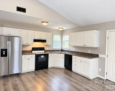 5310 Abner Lane - Photo Thumbnail 3