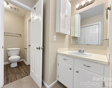 7613 Lancashire Drive - Photo Thumbnail 13