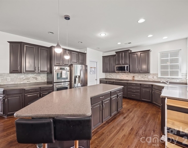 415 Fischer Road - Photo Thumbnail 13