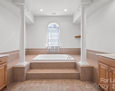 415 Fischer Road - Photo Thumbnail 32