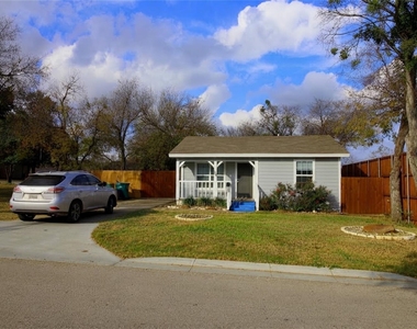 237 Samuel Street - Photo Thumbnail 1