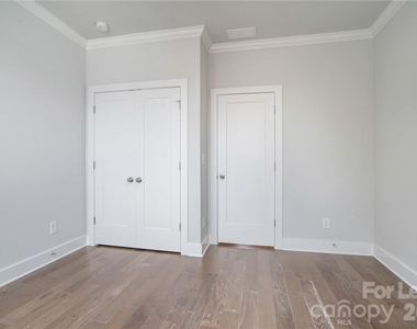 1622 Nandina Corners Alley - Photo Thumbnail 21