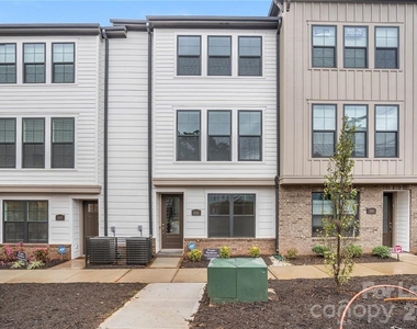 1622 Nandina Corners Alley - Photo Thumbnail 1
