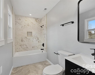 7 Browndale Road - Photo Thumbnail 15