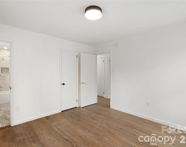 7 Browndale Road - Photo Thumbnail 10