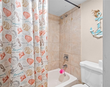 3005 Woodlark Drive - Photo Thumbnail 17