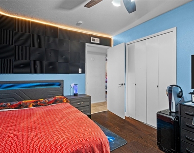 3005 Woodlark Drive - Photo Thumbnail 10