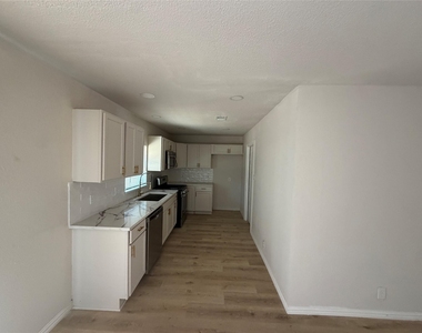 3716 Clotell Drive - Photo Thumbnail 2