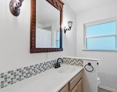 4118 Park Lane - Photo Thumbnail 18