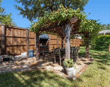 4118 Park Lane - Photo Thumbnail 24