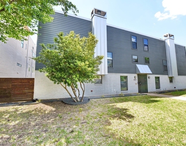 4033 Gilbert Avenue - Photo Thumbnail 21