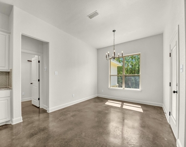 183 Graystone Drive - Photo Thumbnail 18