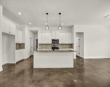 183 Graystone Drive - Photo Thumbnail 14