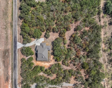 183 Graystone Drive - Photo Thumbnail 36