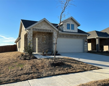 4800 Everly Court - Photo Thumbnail 1