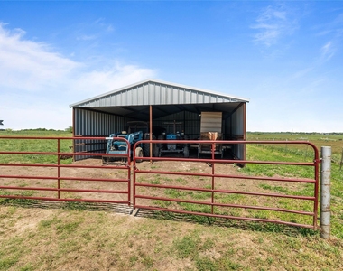 9518 County Road 913 - Photo Thumbnail 29