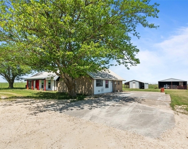9518 County Road 913 - Photo Thumbnail 30