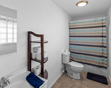 9518 County Road 913 - Photo Thumbnail 21
