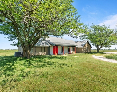 9518 County Road 913 - Photo Thumbnail 2