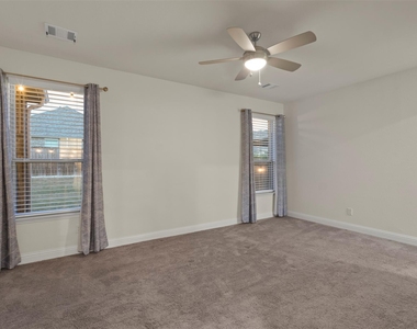 8028 Hickory Branch Drive - Photo Thumbnail 11