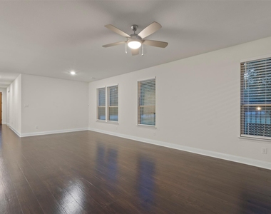 8028 Hickory Branch Drive - Photo Thumbnail 6
