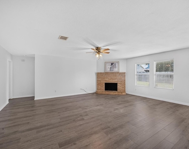 9605 Woodrow Wilson Drive - Photo Thumbnail 6